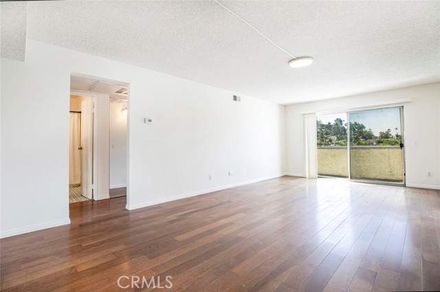 1422 Rock Glen Avenue, Glendale CA: https://media.crmls.org/medias/3a02874f-d707-4d26-870a-a41b82c5fcb7.jpg