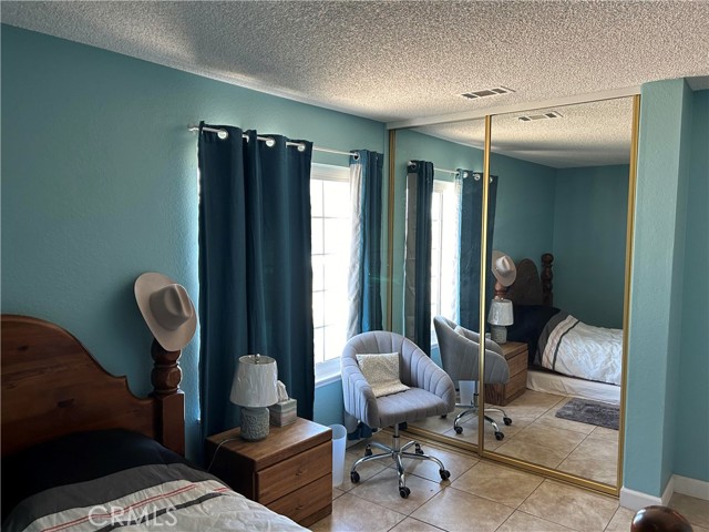 Detail Gallery Image 12 of 26 For 11711 Old Ranch Rd., Victorville,  CA 92392 - 4 Beds | 2 Baths