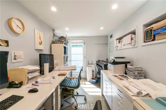 Detail Gallery Image 22 of 35 For 820 Opal St, Redondo Beach,  CA 90277 - 2 Beds | 2 Baths