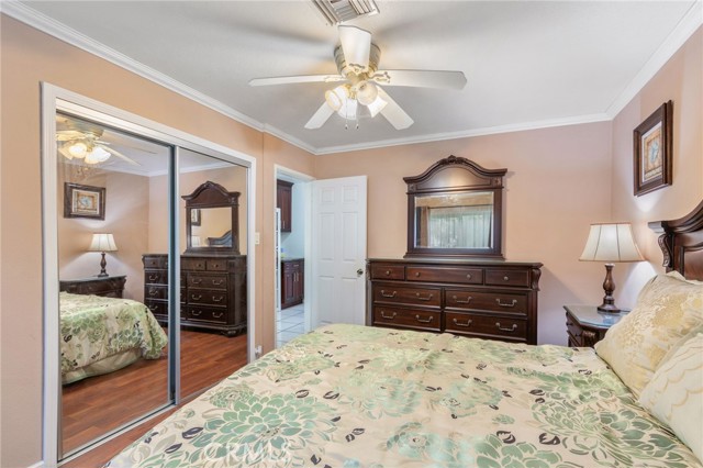 Detail Gallery Image 21 of 35 For 9340 Burnet Ave, North Hills,  CA 91343 - 5 Beds | 2/1 Baths