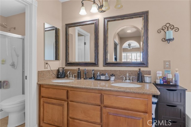 12776 Berrydale Street, Victorville CA: https://media.crmls.org/medias/3a03a624-0194-4793-816c-5f292cd363cc.jpg