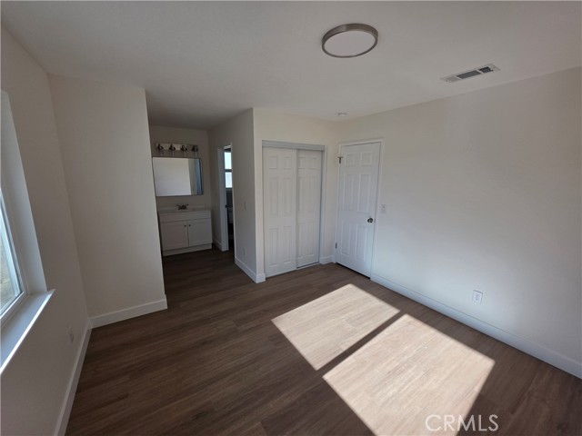 3 Bed Home for Sale in Lake Los Angeles, California
