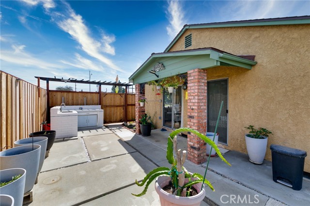 Detail Gallery Image 16 of 21 For 175 N San Gabriel Ave, Azusa,  CA 91702 - 2 Beds | 1 Baths