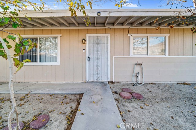 Detail Gallery Image 1 of 47 For 13685 Carson St, Trona,  CA 93562 - 3 Beds | 1 Baths