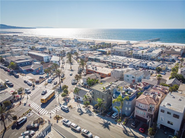 Detail Gallery Image 51 of 65 For 1419 Monterey, Hermosa Beach,  CA 90254 - 3 Beds | 2/1 Baths