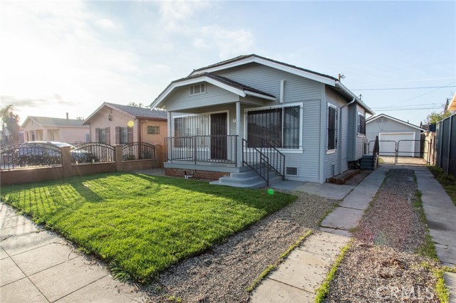 MLS# OC23039732
