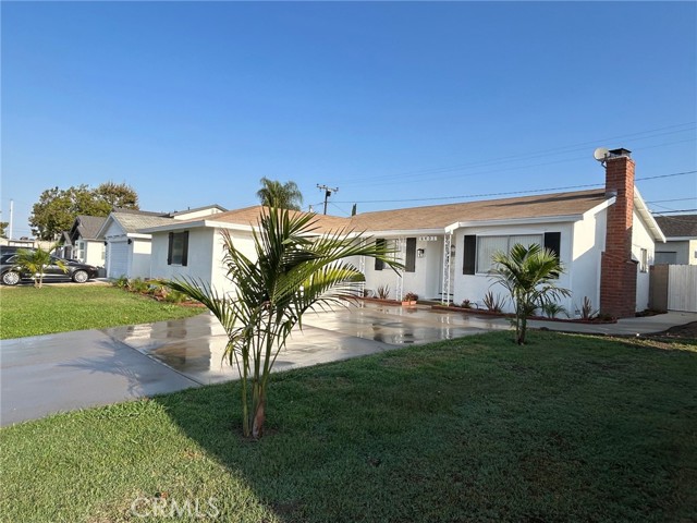 6401 Yale Circle, Huntington Beach CA: https://media.crmls.org/medias/3a08243b-ecad-4cb9-9a25-c728487f44c0.jpg