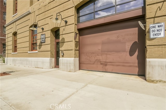 Detail Gallery Image 29 of 31 For 940 E 2nd St #20,  Los Angeles,  CA 90012 - 2 Beds | 2/1 Baths