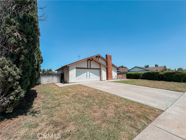 Detail Gallery Image 2 of 26 For 4353 Morristown Dr, Riverside,  CA 92505 - 4 Beds | 2 Baths