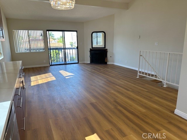 Detail Gallery Image 8 of 19 For 1112 S Meyler St #1,  San Pedro,  CA 90731 - 3 Beds | 2 Baths