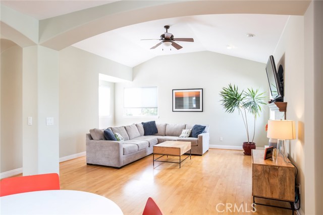 2411 Carnegie Lane, Redondo Beach, California 90278, 4 Bedrooms Bedrooms, ,3 BathroomsBathrooms,Residential,Sold,Carnegie,SB17036345