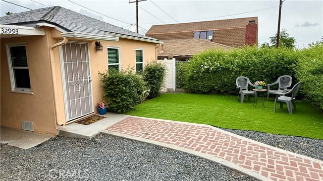 Detail Gallery Image 2 of 39 For 32993 Pepper Dr, Lake Elsinore,  CA 92530 - 2 Beds | 1 Baths