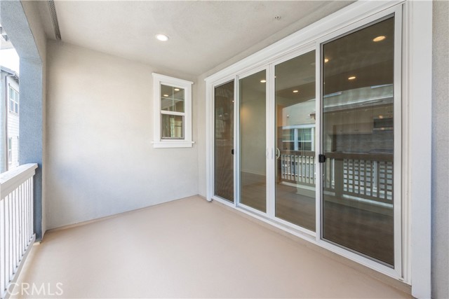 Detail Gallery Image 18 of 58 For 324 Vintage Way, Tustin,  CA 92780 - 4 Beds | 3/1 Baths