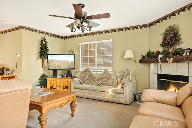 Detail Gallery Image 6 of 22 For 42557 La Cerena, Big Bear Lake,  CA 92315 - 3 Beds | 2 Baths