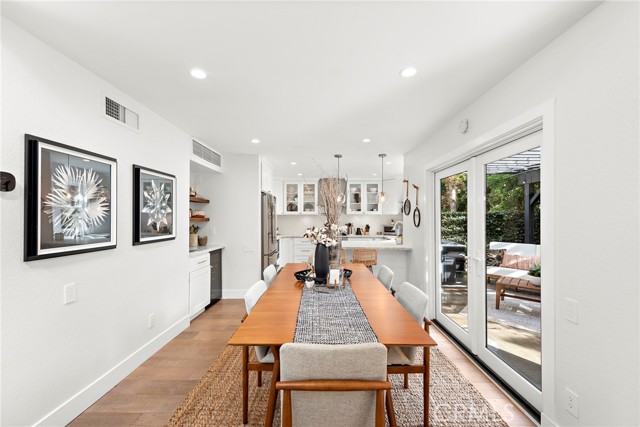 Detail Gallery Image 5 of 35 For 12628 Newport Ave, Tustin,  CA 92780 - 2 Beds | 2/1 Baths