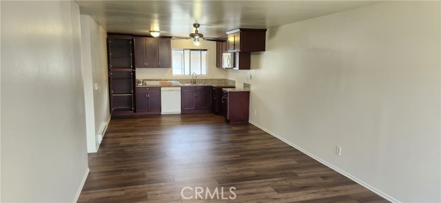 Detail Gallery Image 5 of 9 For 7100 Cerritos Ave #246,  Stanton,  CA 90680 - 2 Beds | 1 Baths