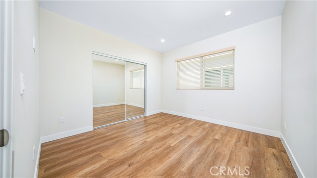 Detail Gallery Image 19 of 21 For 17154 Chatsworth St #2,  Granada Hills,  CA 91344 - 3 Beds | 2/1 Baths