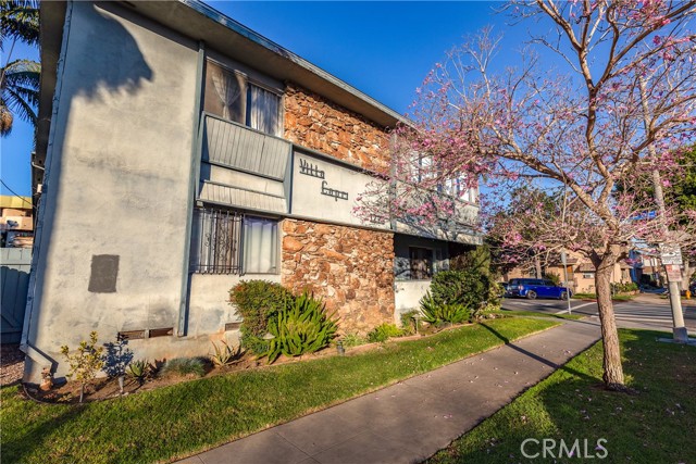 Front Image Thumbnail for CRPW26047439