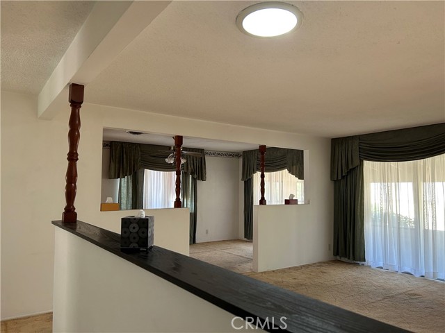 Detail Gallery Image 4 of 13 For 7941 Wentworth Ave, Sunland,  CA 91040 - 3 Beds | 2 Baths