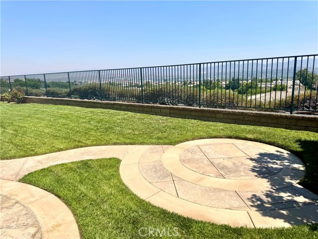 26480 Valley Oak Lane, Valencia CA: https://media.crmls.org/medias/3a0e6071-6bdd-4074-b2ff-80f79fc37d55.jpg