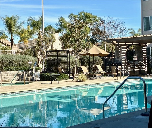 Detail Gallery Image 41 of 44 For 625 Savi Dr #102,  Corona,  CA 92878 - 3 Beds | 3/1 Baths