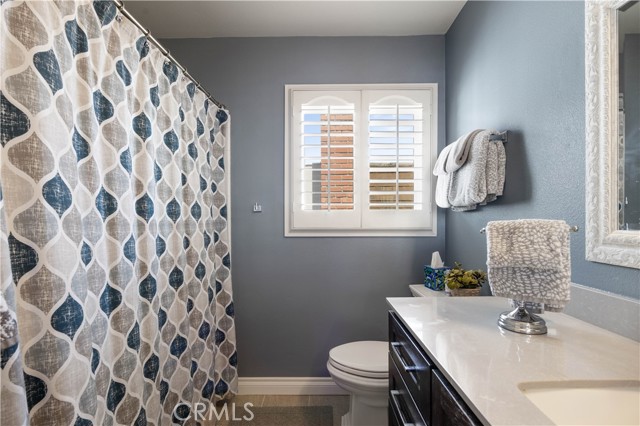 Image 27 of 42 For 16541 Charleyville