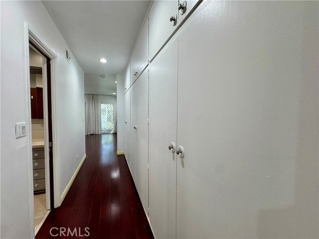 3030 San Juan Drive, Fullerton CA: https://media.crmls.org/medias/3a0f74c2-bba3-4873-810f-28f9e7a75874.jpg
