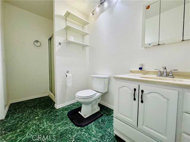 Detail Gallery Image 19 of 20 For 7019 Chimineas Ave, Reseda,  CA 91335 - 5 Beds | 4 Baths