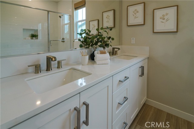 21 Welltree Way, Rancho Mission Viejo CA: https://media.crmls.org/medias/3a11611a-f199-4d24-836b-599e6bf6f86d.jpg