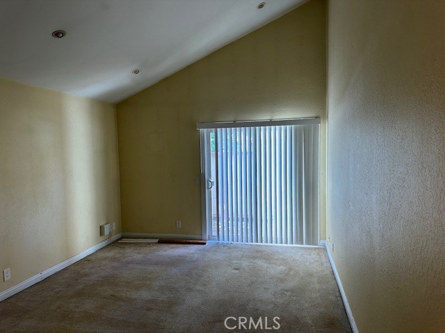 76 Ilex Drive, Newbury Park CA: https://media.crmls.org/medias/3a11c1fd-9ba5-4c86-87d8-de5949e2a000.jpg