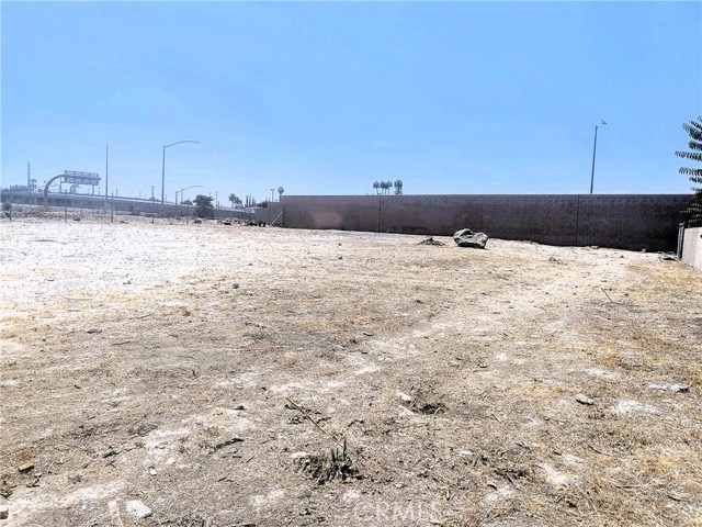 Detail Gallery Image 5 of 11 For 1344 N H St, San Bernardino,  CA 92405 - – Beds | – Baths