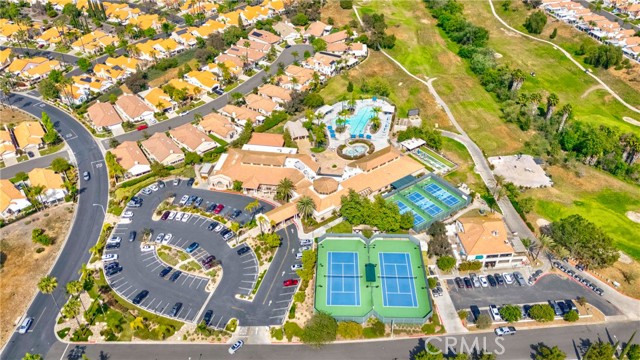 Detail Gallery Image 4 of 37 For 40644 Corte Albara, Murrieta,  CA 92562 - 2 Beds | 2 Baths