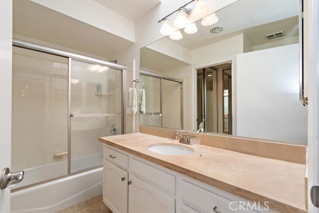 Detail Gallery Image 16 of 21 For 3470 Bahia Blanca #B,  Laguna Woods,  CA 92637 - 2 Beds | 2 Baths