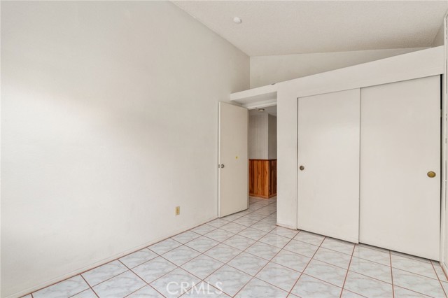 Image 15 of 31 For 22533 Kinross Lane
