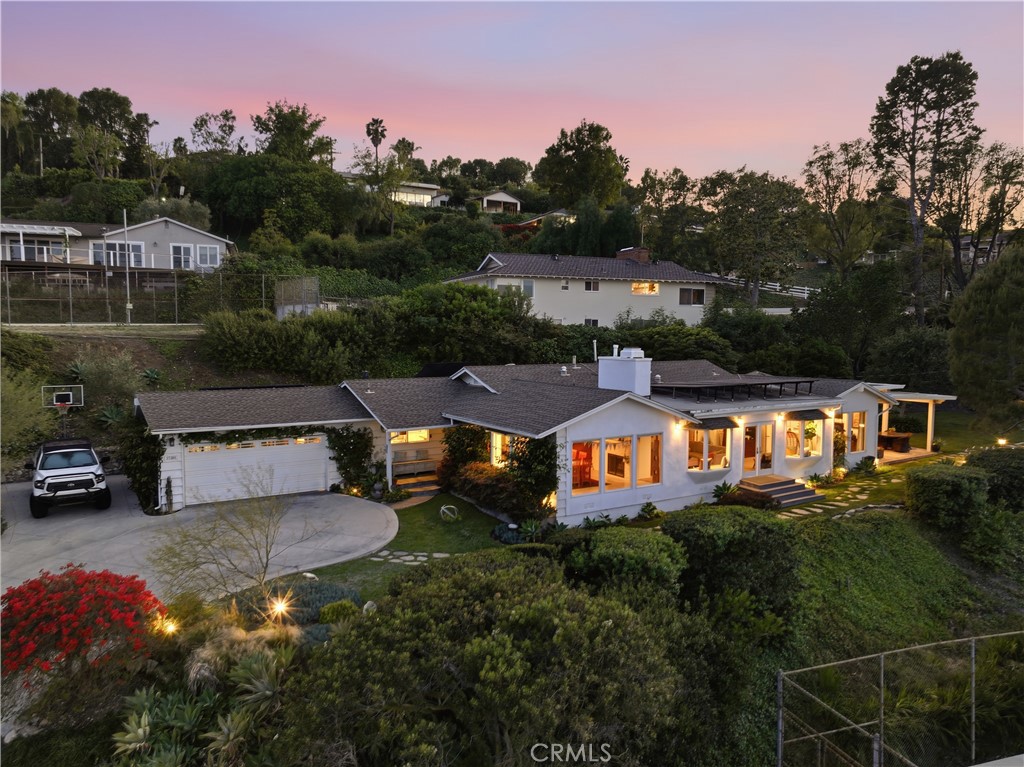 Picture of Palos Verdes Peninsula, CA 90274