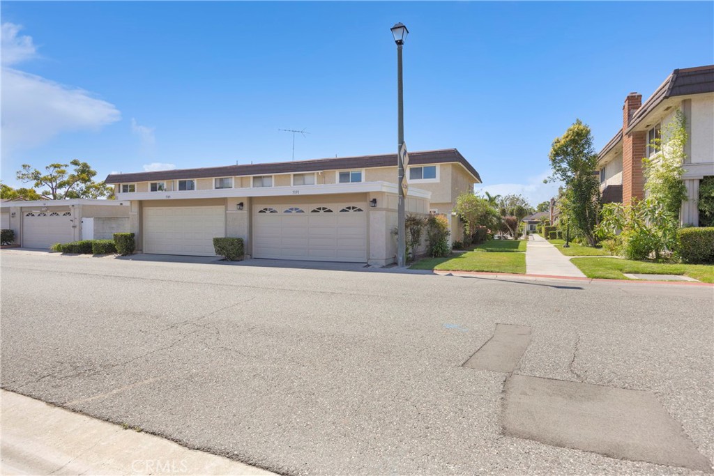 MLS #OC26138528 image #42