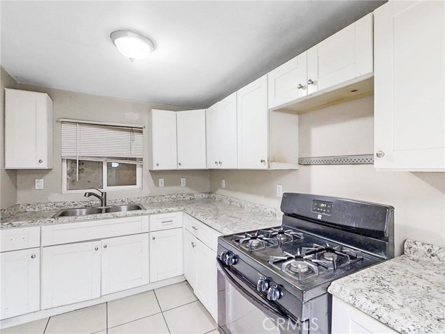 Detail Gallery Image 6 of 18 For 3629 Hope St, Huntington Park,  CA 90255 - 3 Beds | 1 Baths