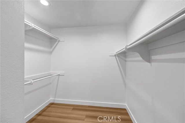 Detail Gallery Image 23 of 36 For 9502 via Salerno, Burbank,  CA 91504 - 2 Beds | 2/1 Baths