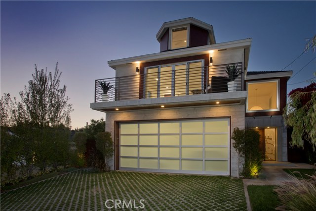 1913 Gates Avenue, Redondo Beach, California 90278, 4 Bedrooms Bedrooms, ,3 BathroomsBathrooms,Residential,Sold,Gates,SB17016231