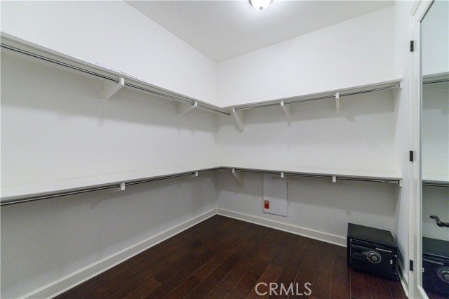 62 Heirloom, Irvine CA: https://media.crmls.org/medias/3a166891-9099-4cdb-9569-79bf87961571.jpg