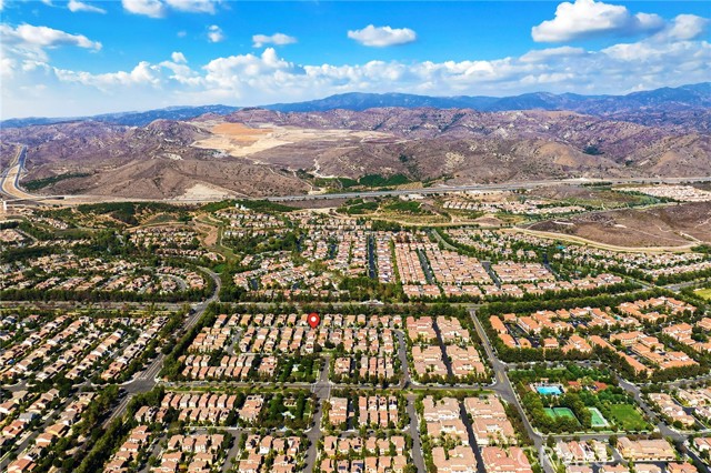 78 Keepsake, Irvine CA: https://media.crmls.org/medias/3a16a5c5-93cb-4e5c-bb48-3460788edfd9.jpg