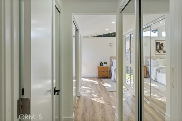 Detail Gallery Image 13 of 46 For 6909 De Celis Pl, Van Nuys,  CA 91406 - 3 Beds | 2 Baths