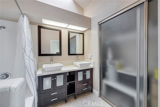 1844 W Falmouth Avenue, Anaheim CA: https://media.crmls.org/medias/3a1791a9-c9c0-4088-82f9-6edd818c1f37.jpg