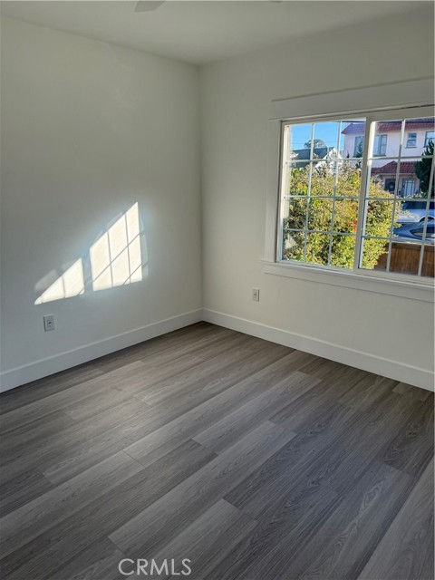 Detail Gallery Image 38 of 43 For 765 Loma Ave, Long Beach,  CA 90804 - 3 Beds | 1 Baths