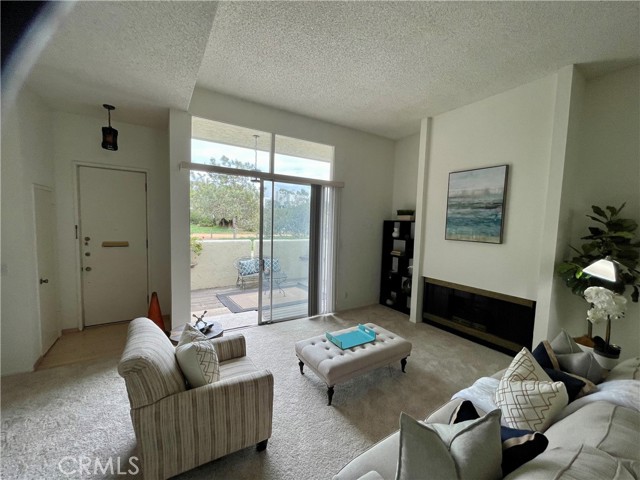 205 Valley Drive, Hermosa Beach, California 90254, 2 Bedrooms Bedrooms, ,2 BathroomsBathrooms,Residential,Sold,Valley,SB22038846