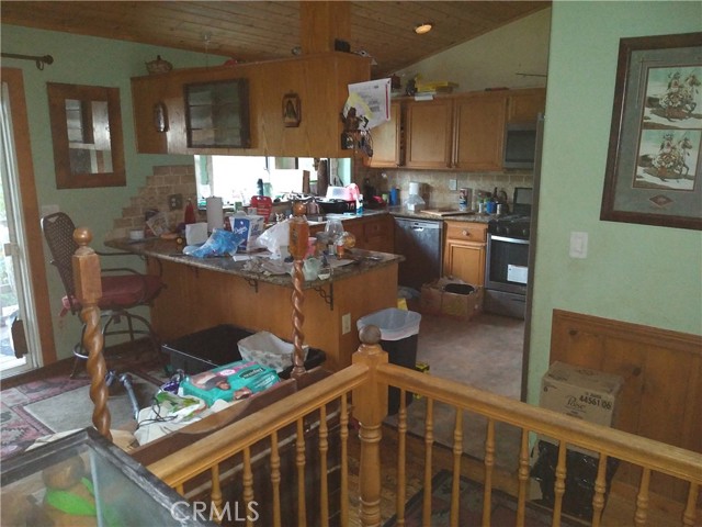 24672 Bernard Drive, Crestline, CA 92325