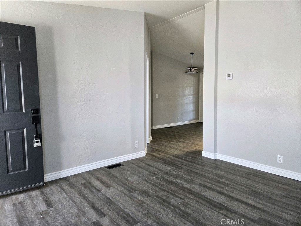 9080 Bloomfield Avenue 100