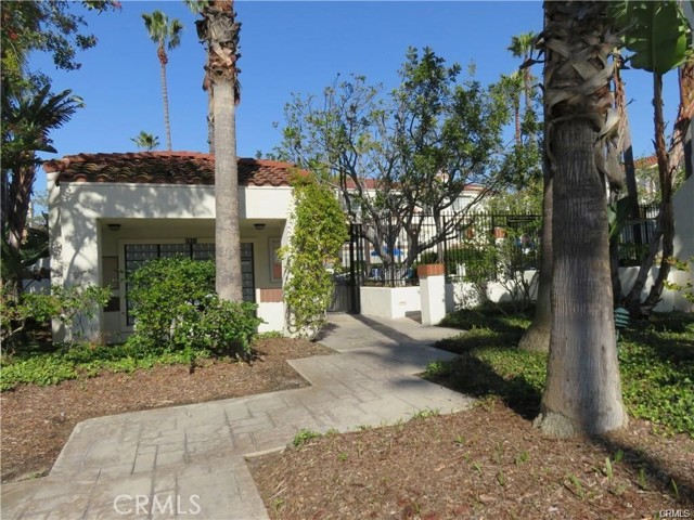 Detail Gallery Image 15 of 16 For 2931 Plaza Del Amo #37,  Torrance,  CA 90503 - 3 Beds | 3 Baths