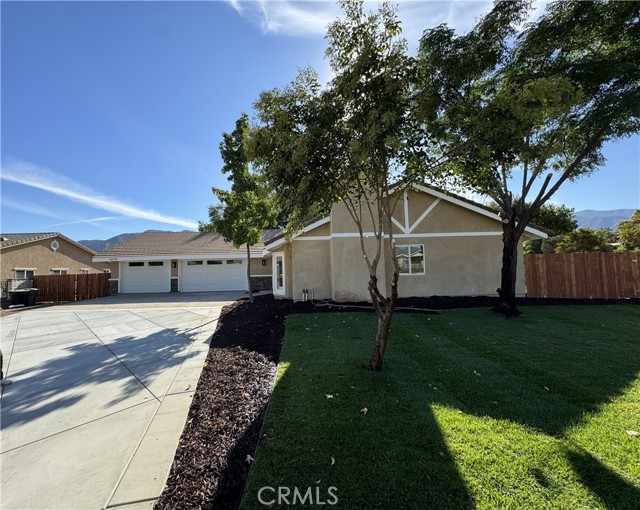 Detail Gallery Image 2 of 56 For 15075 Larson Rd, Lake Elsinore,  CA 92530 - 3 Beds | 2 Baths