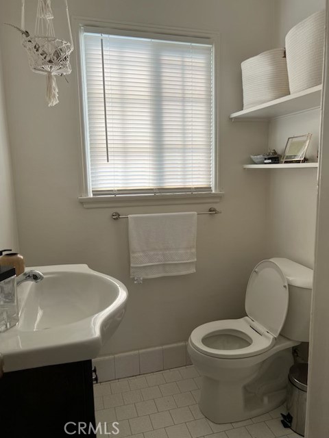 5901 E Ocean Boulevard, Long Beach CA: https://media.crmls.org/medias/3a1c83bf-0617-488d-a013-bb0d7ec84cc4.jpg